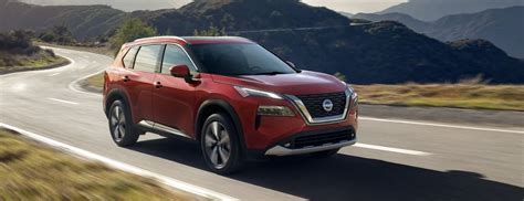 Which 2023 Nissan Rogue Sport Models have AWD?