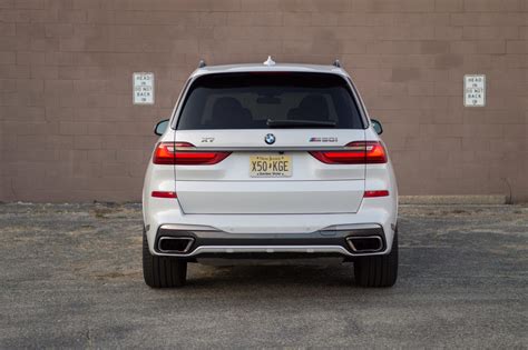 2020 BMW X7 M50i is ready to have a blast - CNET