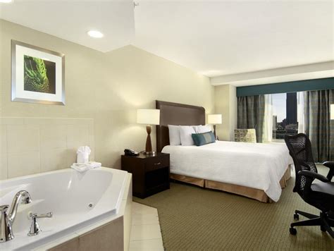 Hilton Garden Inn Atlanta Downtown in Atlanta (GA) - Room Deals, Photos ...