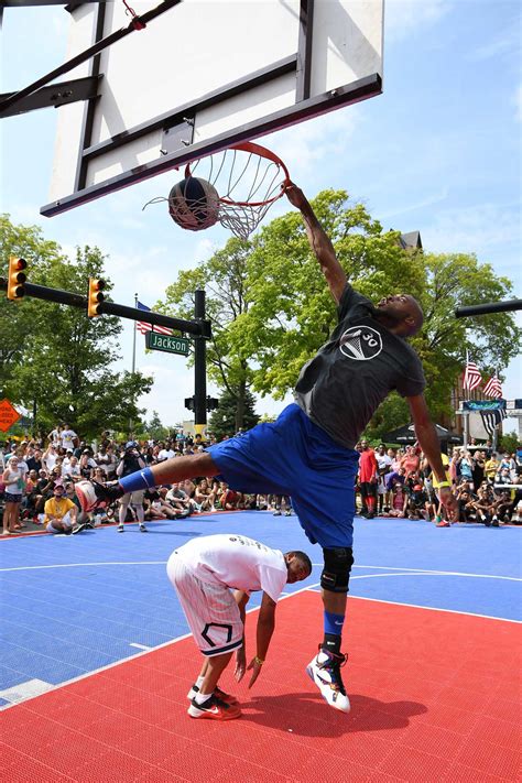 "Superman" Returns to Win CP Federal Slam Dunk Contest - JTV Jackson