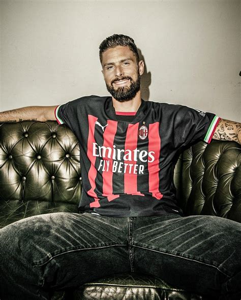 AC Milan 2022-23 Puma Home Kit Unveiled » The Kitman