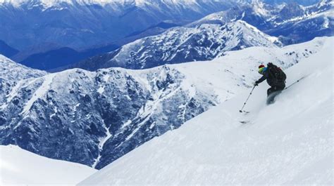 Skiing in Chile: 5 Best Places to Go | Bookmundi