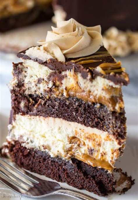 Copycat Cheesecake Factory Reese's Peanut Butter Chocolate Cake Cheesecake - Tornadough Alli