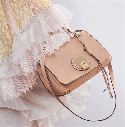 Check Out Chloé's Totally Lovely Fall 2016 Accessories Lookbook - PurseBlog