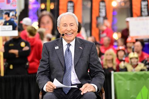 Lee Corso misses 'College GameDay' over health issues