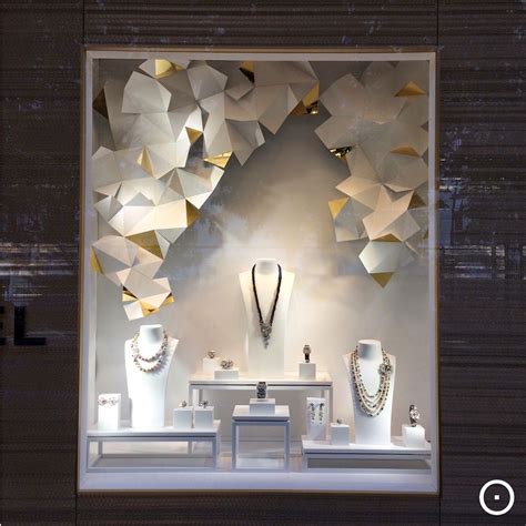 eyeAm viewOnRetail | Jewelry store design, Jewelry shop display, Window display design