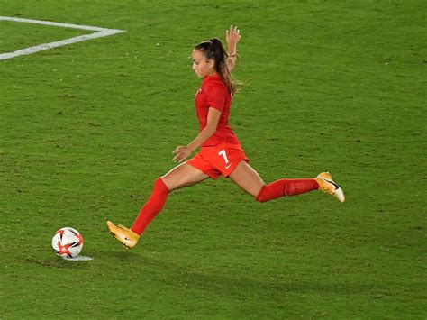 Canada's Women Win Soccer Gold, Outlasting Sweden In Penalty Kicks