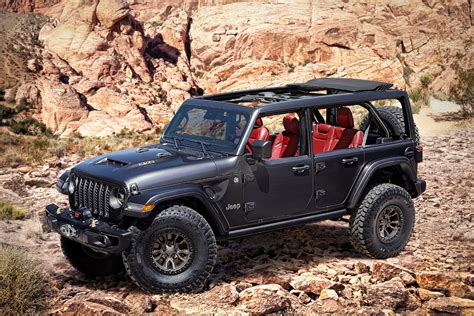 Jeep Reveals First V8-Powered Jeep Wrangler Since 1981 - Maxim