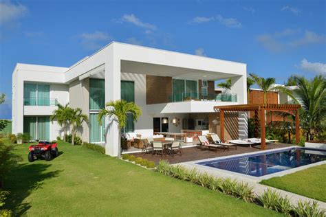 Contemporary Beach House with Nautical Theme