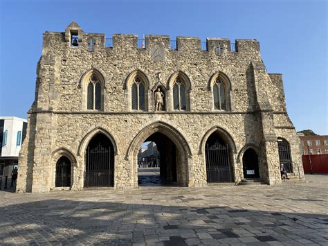 Southampton Old Town Walk – Historic Southampton