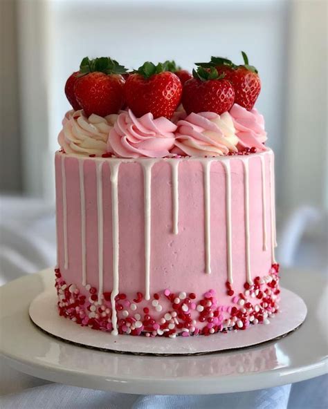 Birthday Strawberry Cake Decoration : How To Make Top 4 Strawberry ...