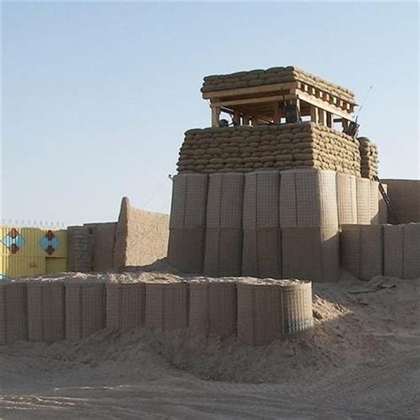 Hesco Sangar... Fast Cheap | Military fortification, Military bunkers, Paintball