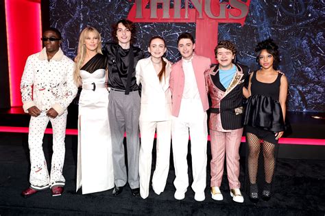 'Stranger Things' Cast Salary: Here's How Much Millie Bobby Brown, Finn Wolfhard & More Got Paid ...