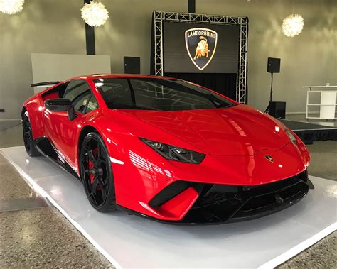 Lamborghini Huracan Performante Red - Lamborghini