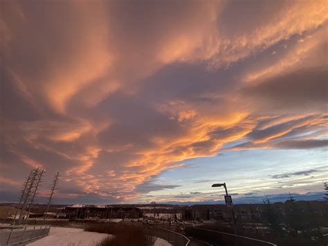 Beautiful Chinook sunset! : r/Calgary