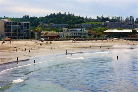 Edmonds Beach | Edmonds water front from the ferry. | Steven Hopkins | Flickr