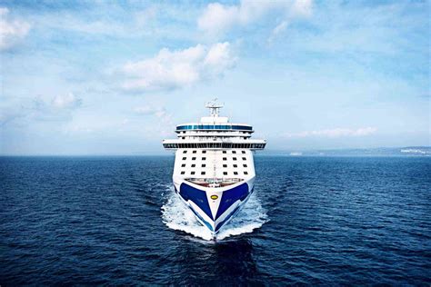 The 5 Best Mega-ship Ocean Cruise Lines