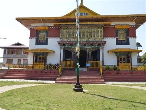 Pemayangtse Monastery, Pelling - Timings, History, Darshan, Pooja Timings