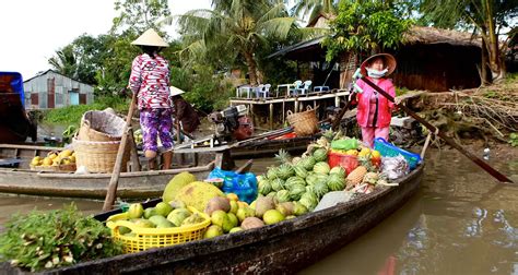 Mekong Delta Floating Markets: A Unique Cultural Experience in Vietnam