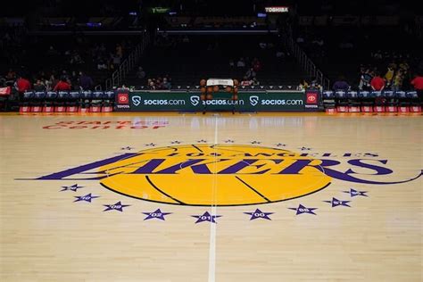 Lakers Vs. Spurs Preview & TV Info: Farewell To Staples Center - Lakers ...