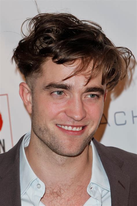 Check Out Robert Pattinson’s Shocking New Haircut!