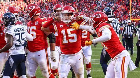 CAN'T-MISS PLAY: Patrick Mahomes' Touchdown Run Sends Arrowhead Stadium ...