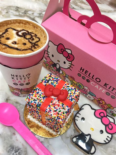 LA Locals Love: Hello Kitty Cafe - Life In Wanderlust