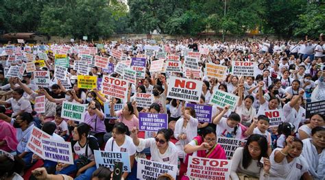 Manipur violence: Meiteis protest at Jantar Mantar, say not against all ...