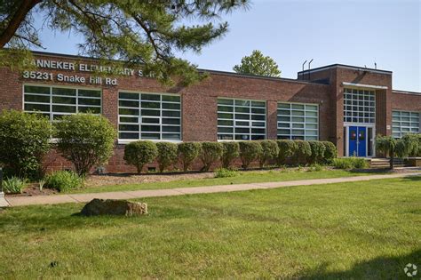 Banneker Elementary School, Rankings & Reviews - Homes.com