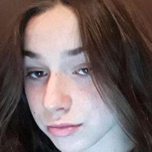 Jocelyn Macnab - Age, Family, Bio | Famous Birthdays