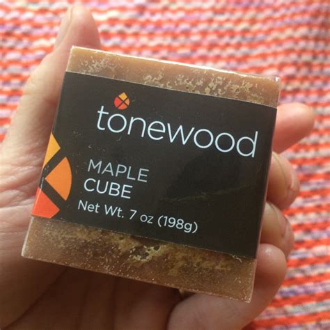 Product Buzz: Tonewood Maple Cubebumble B design