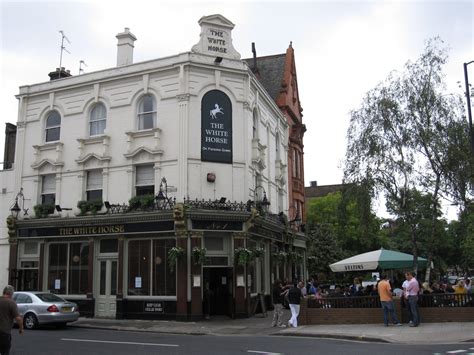 The White Horse – Pub in Fulham | London Cheapo