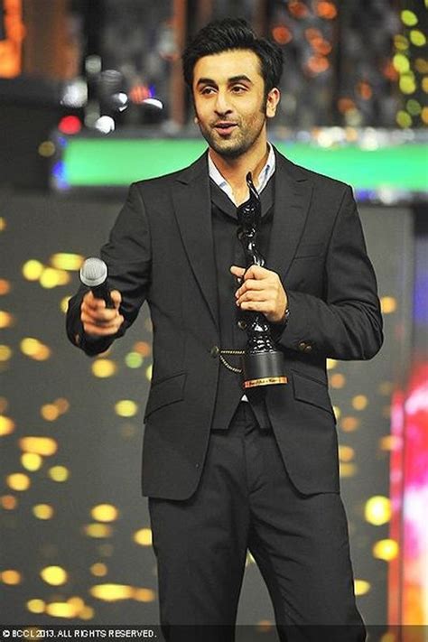 Ranbir, Vidya, Anushka Win Filmfare Awards