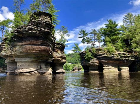 Kayaking in Wisconsin Dells | Wisconsin river, Wisconsin dells, Wisconsin travel