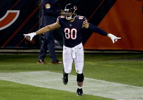 Chicago Bears: Jimmy Graham is living up to his contract