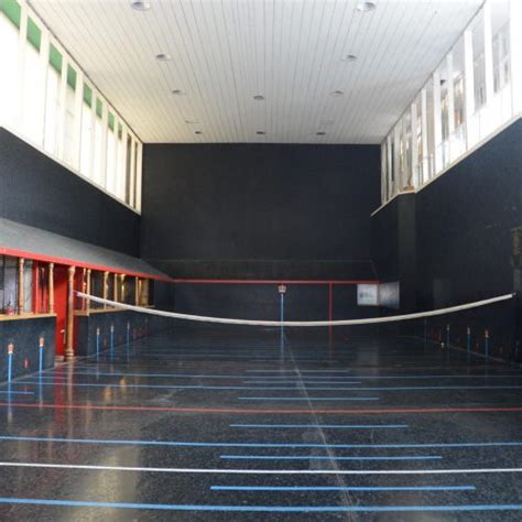 Real Tennis Courts in the UK | Tennis & Rackets Association