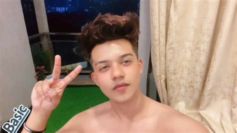 Riyaz aly Instagram Moments | New Shirtless story | Riyaz.14 - YouTube