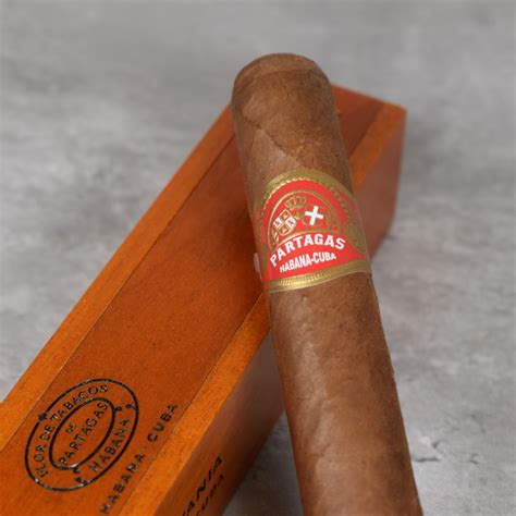 Partagas Lusitania Single Gift Box - 1 Single in Varnished Slide Lid ...