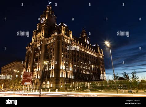 Royal Liver Building at night, Liverpool, England Stock Photo - Alamy