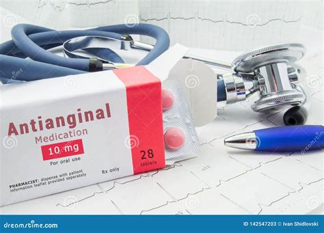 Antianginal Drug for Treatment Pathologies of Heart and Blood Vessels. Packing of Pills with ...