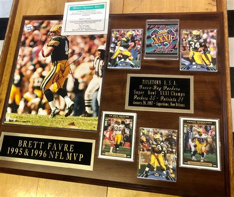 Lot - GREEN BAY PACKER 1995 & 1996 TITLETOWN SUPER BOWL 31 CHAMPION BRETT FAVRE MVP PLAQUE- HAND ...