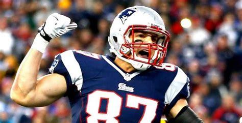 Rob Gronkowski Height, Weight, Body Measurements, Shoe Size