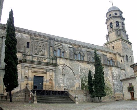 Baeza-Catedral-exterior | Atlante Úbeda y Baeza Turismo