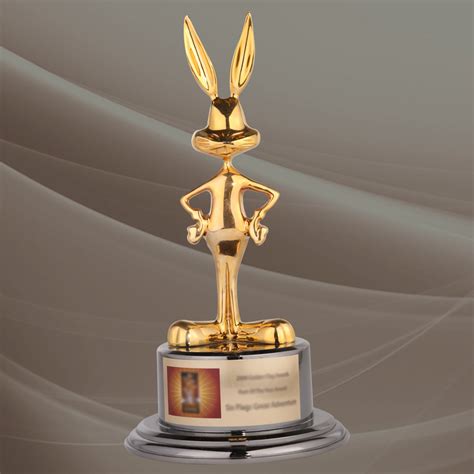 Custom Corporate Awards & Plaques | Unique Corporate Awards - Saxton Industrial