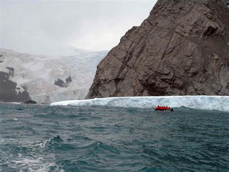 Antarctica Cruise: Visiting Elephant Island on Zodiacs