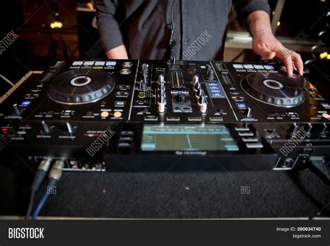 Party Dj Mix Music Image & Photo (Free Trial) | Bigstock