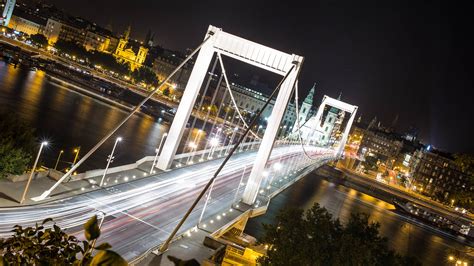 Elisabeth bridge in Budapest at night - Hungary Photo Tours