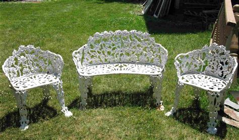 19 Cast Iron Garden Furniture Ideas You Should Look | SharonSable