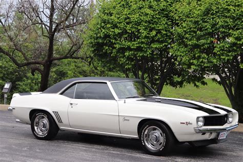 1969 Chevrolet Camaro Z28 | Midwest Car Exchange