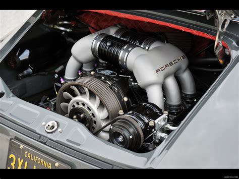 Singer Porsche 911 - Engine | Caricos